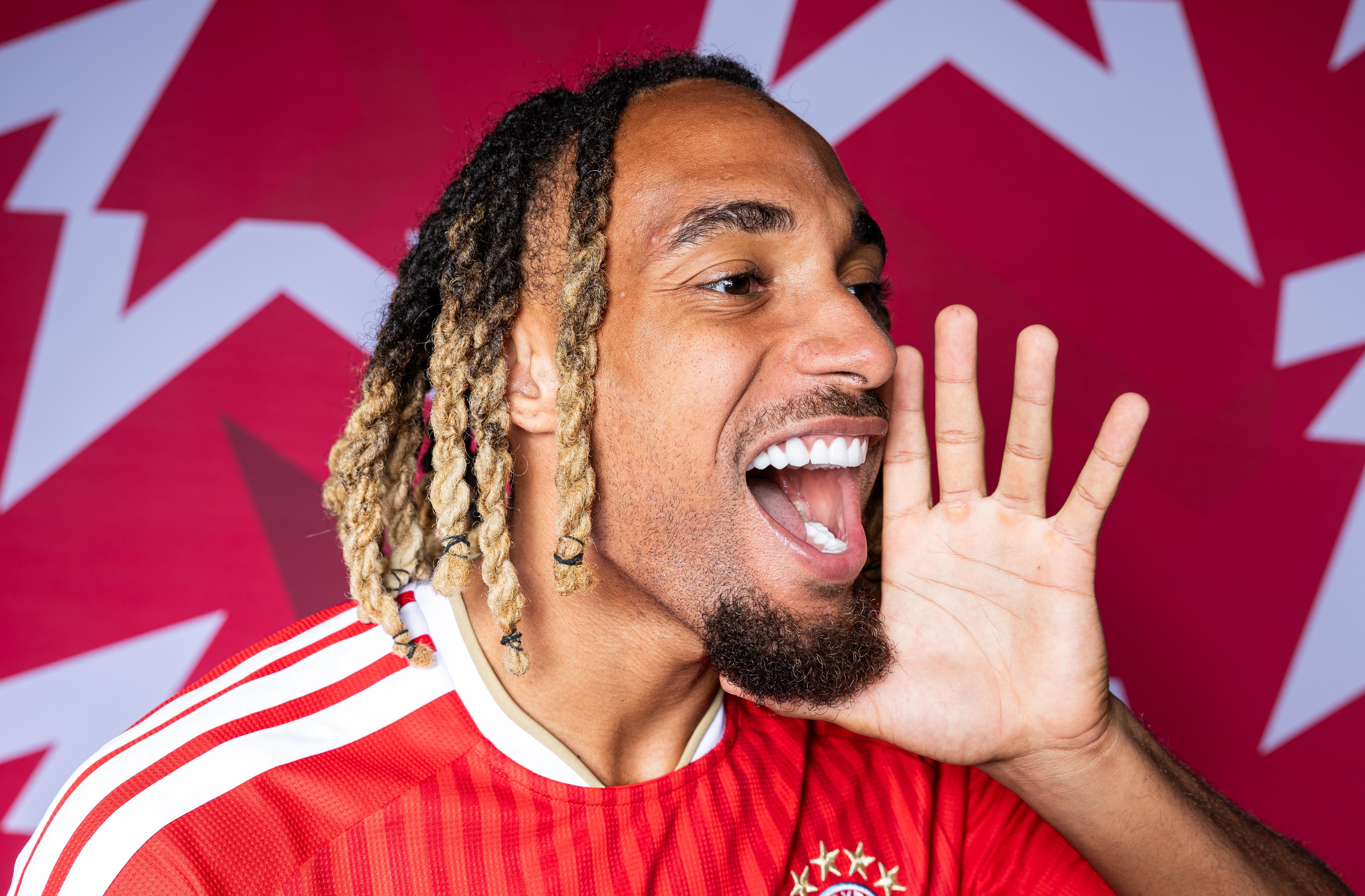 Max Eberl doesn’t think it should keep Sacha Boey at Bayern Munich