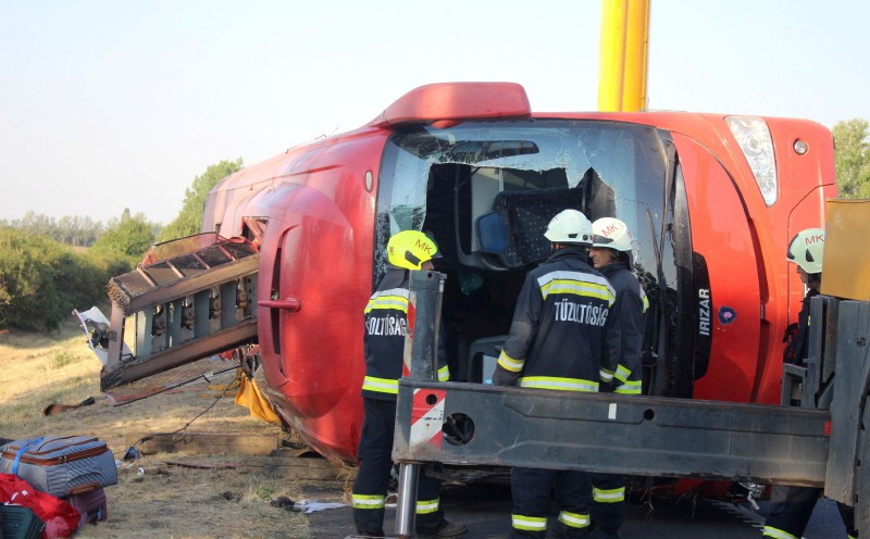 12 killed as Polish bus overturns in Hungary