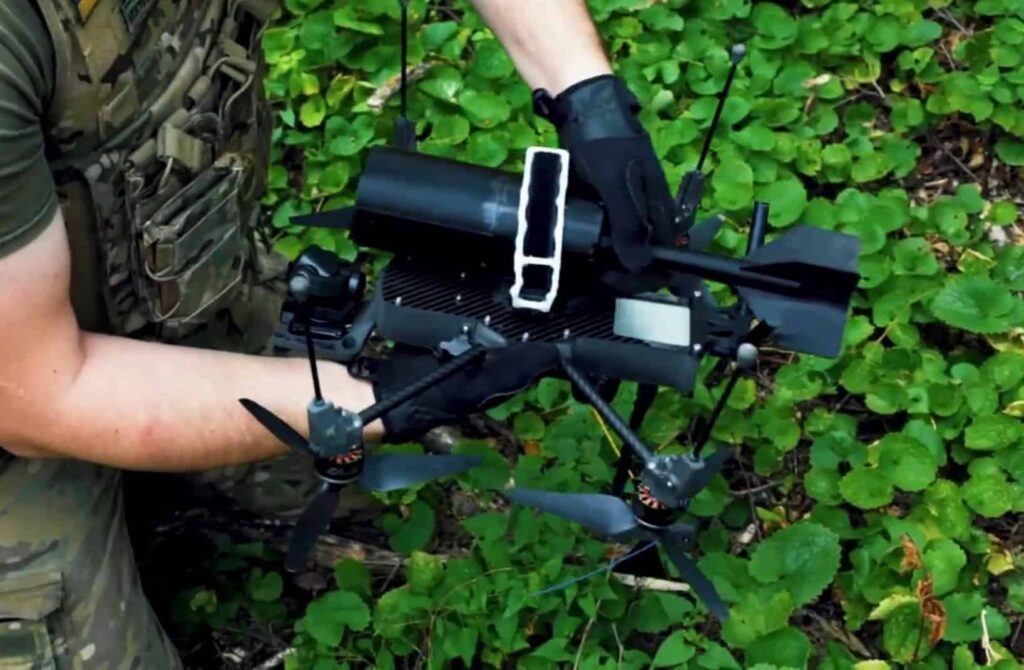 Proven on Ukraine’s front line, now made in Germany. National Guard signs for the Linza and Zoom drones