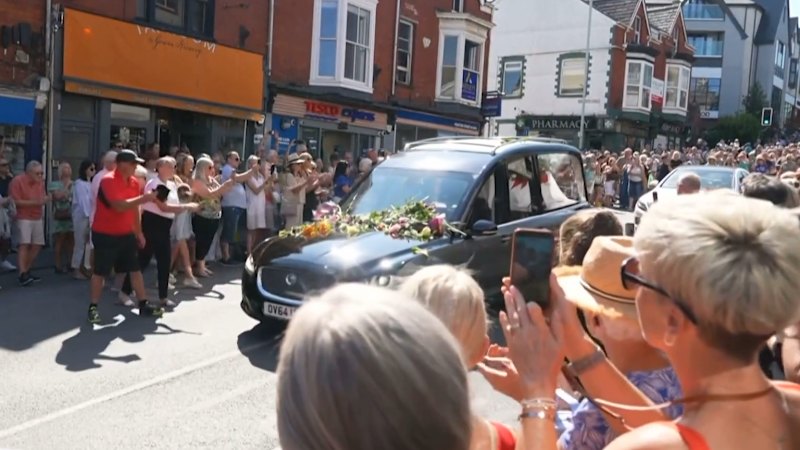 Singer Bonnie Tyler farewelled in Wales