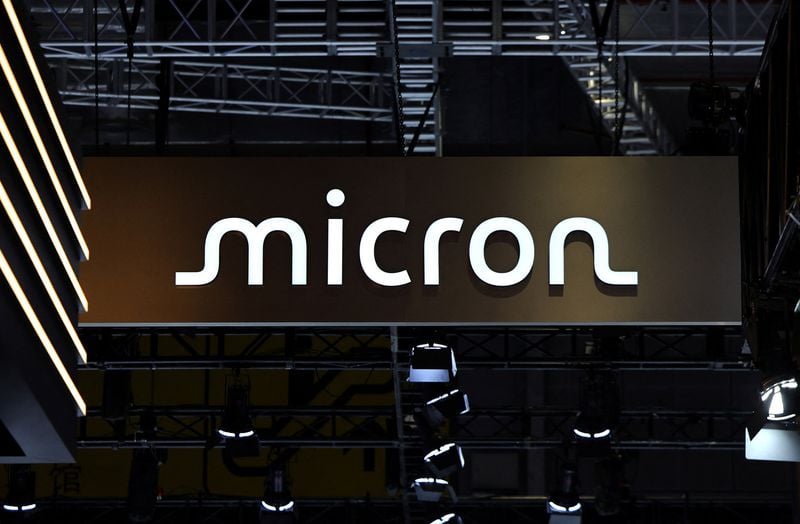 5 big analyst AI moves: Bullish on memory names; Apple and Cisco downgraded