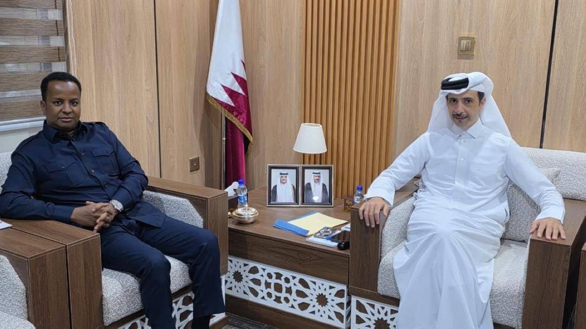 Somali Minister of Foreign Affairs meets Qatar's Ambassador