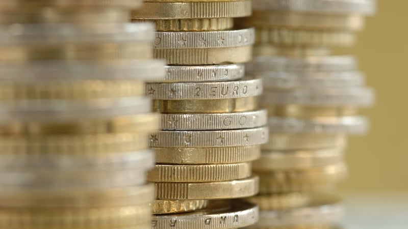 €10 Social Welfare rise 'simply not enough' - TD