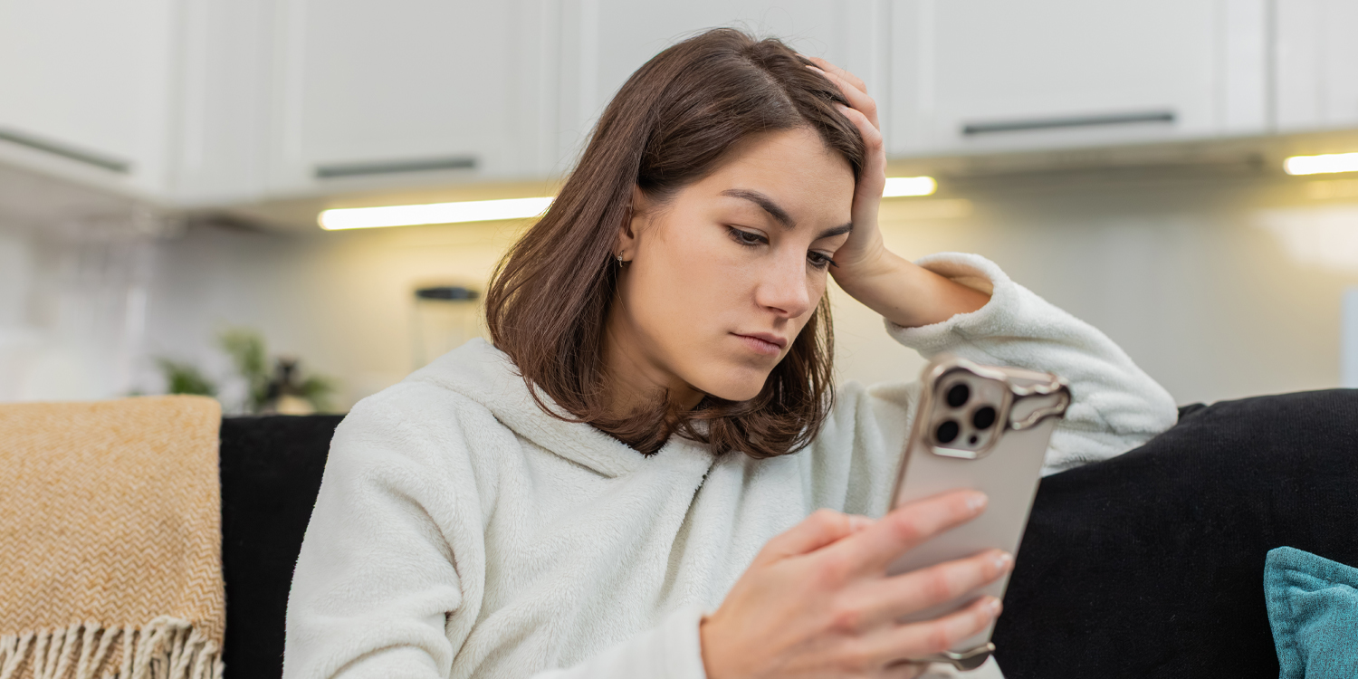 Doomscrolling political news during your downtime predicts reduced engagement at work