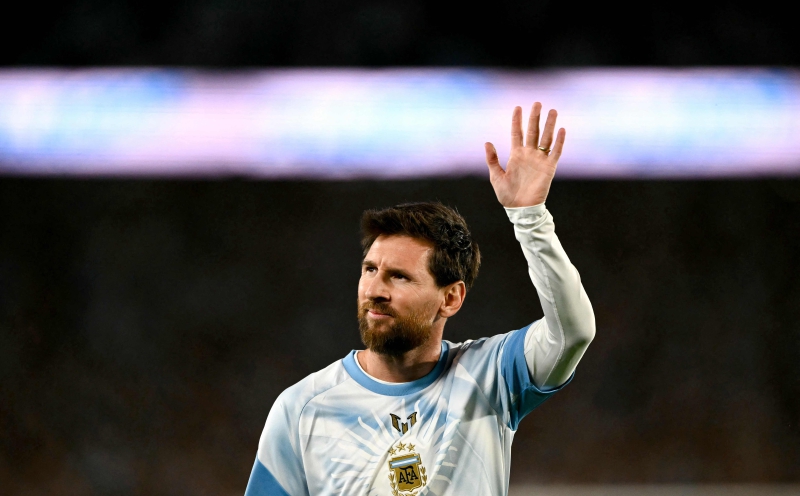 Teammates and fans bid emotional farewell to Messi ahead of Argentina finale