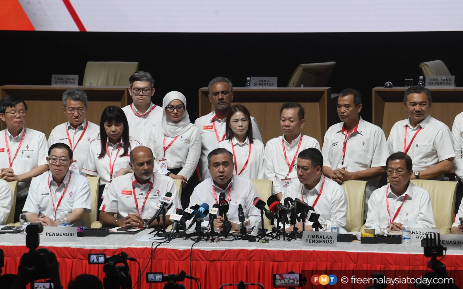 DAP terima realiti kerjasama dengan Umno demi kestabilan, kata Loke