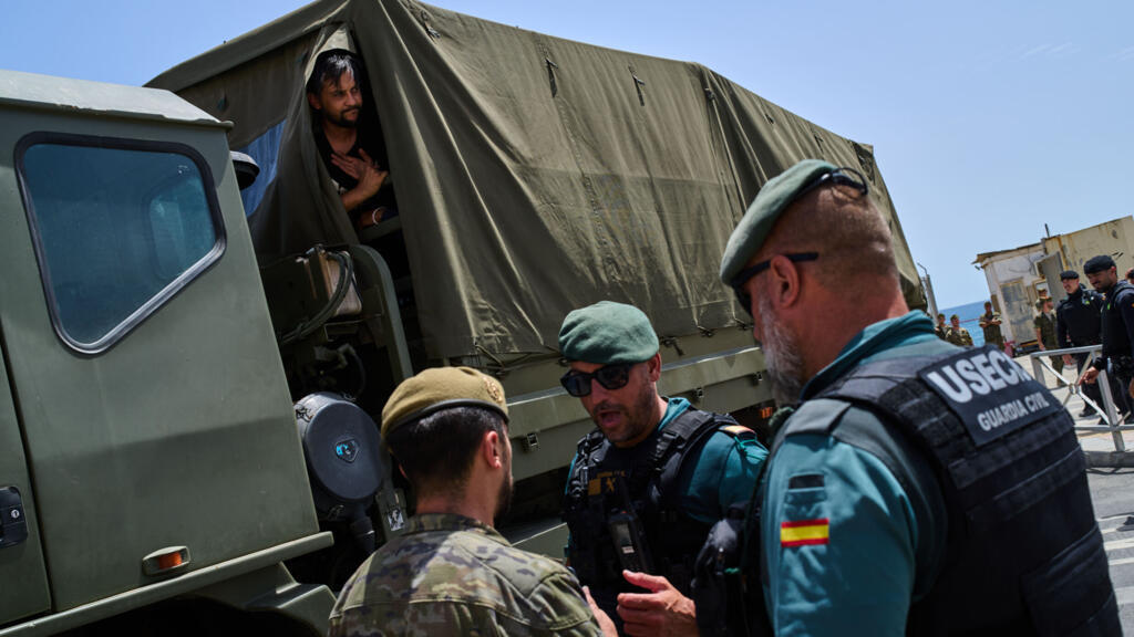 Morocco arrests nearly 300 migrants near Ceuta amid renewed crossing fears