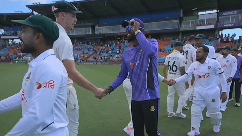 Green's ton fails to stop horror defeat
