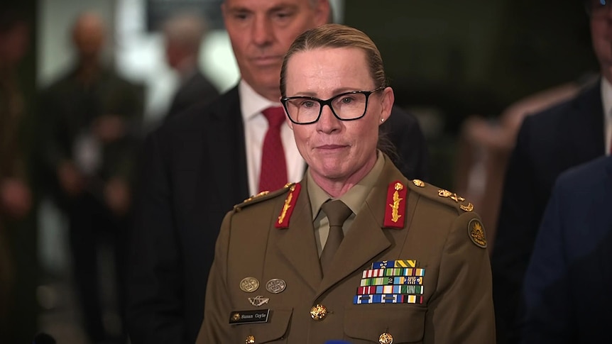 ADF pauses use of Supacat following fatal rollover in NT