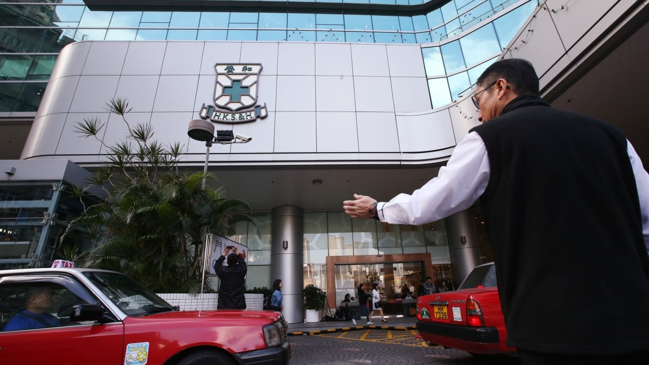 Former nursing student jailed for stealing from hospital patients and colleagues