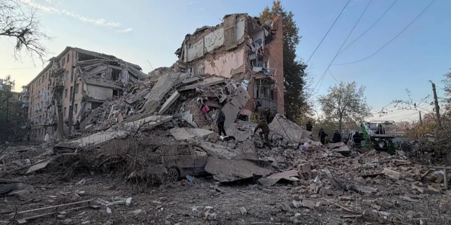 Russian missile strikes apartment building in Pryluky, killing four