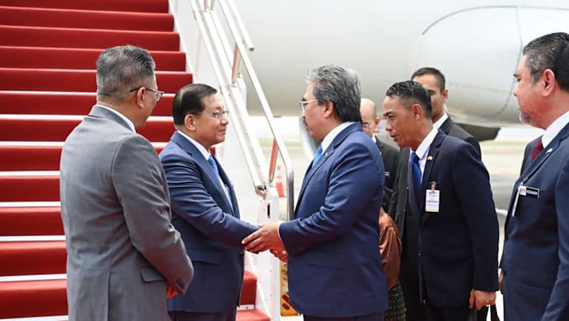 Myanmar leader lands in Malaysia for migrant return talks