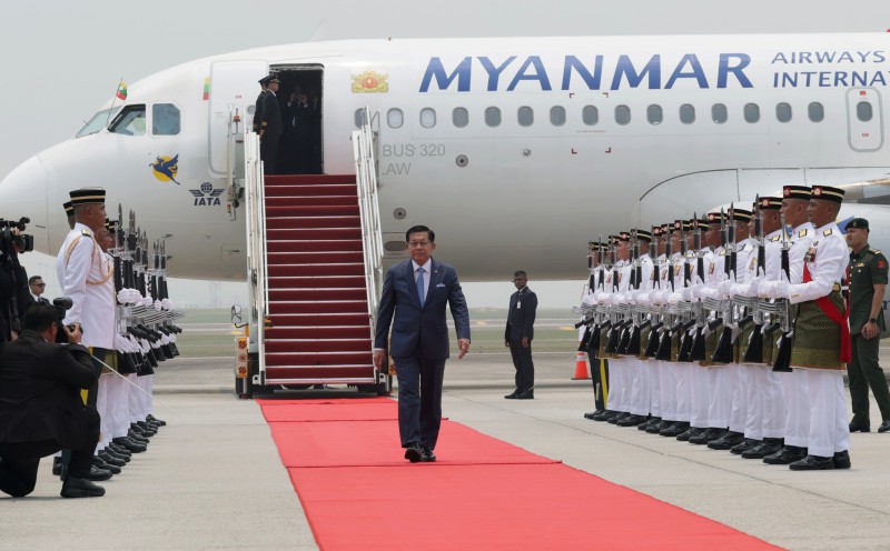 Myanmar president arrives in Malaysia, repatriation among key issues