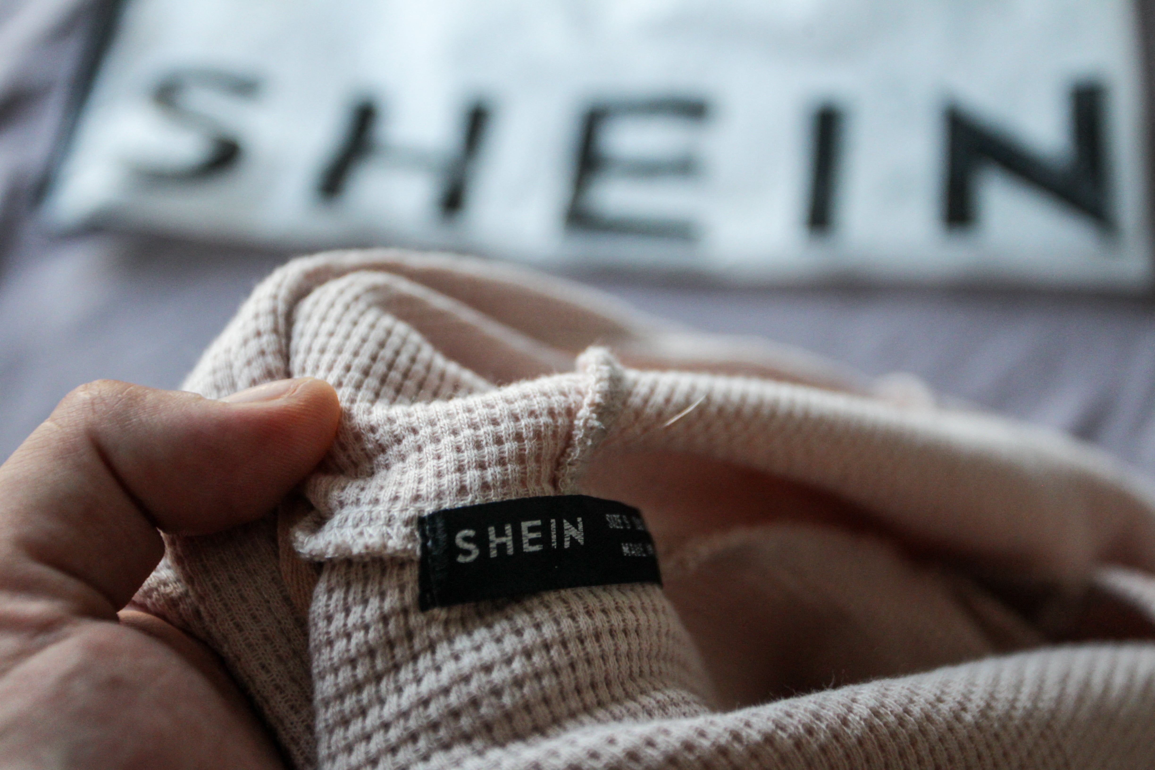Shein Seeks $30 Billion to $40 Billion Valuation for August IPO, Sources Say
