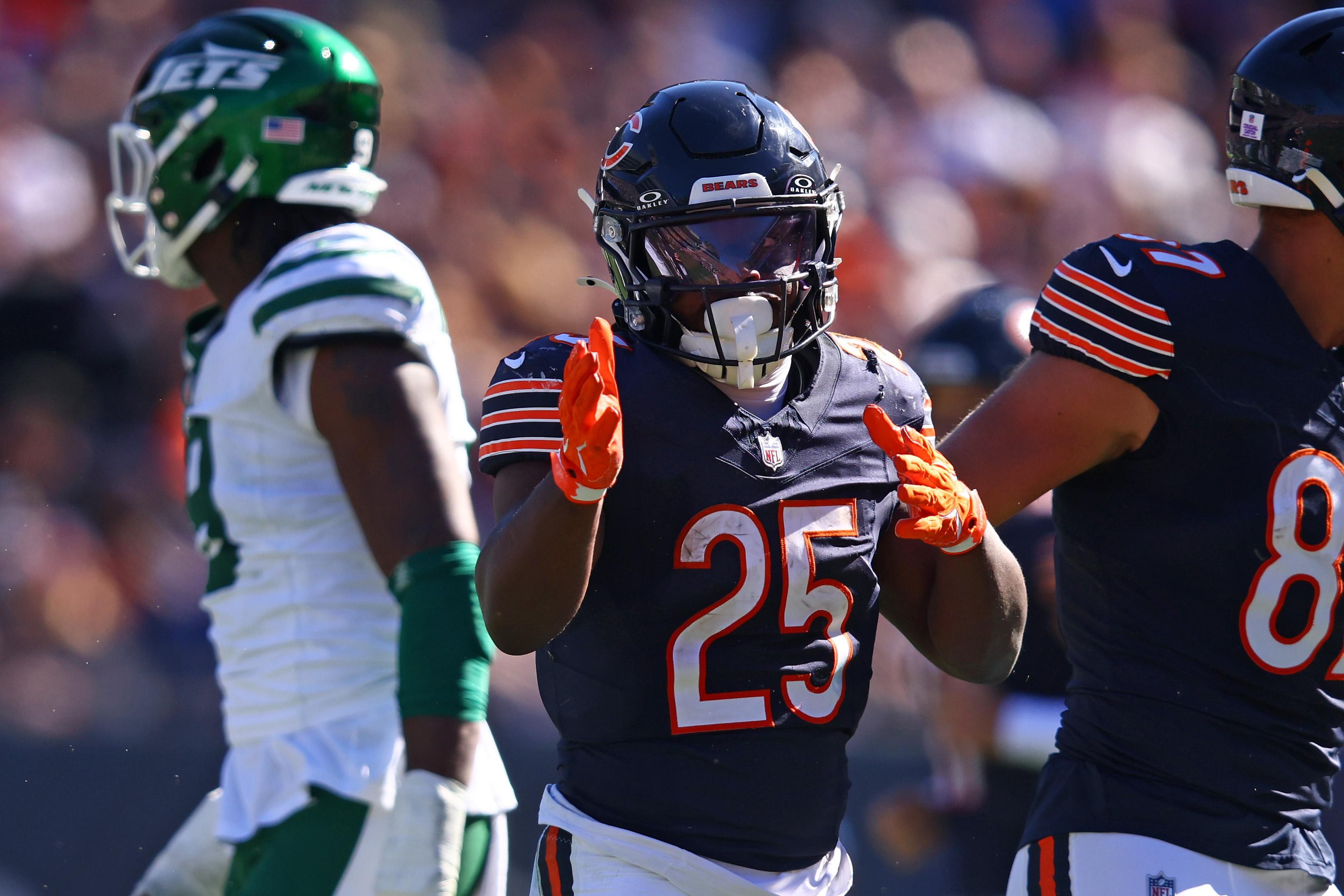 Chicago Bears Stock Watch: Monangai rising as Swift falls