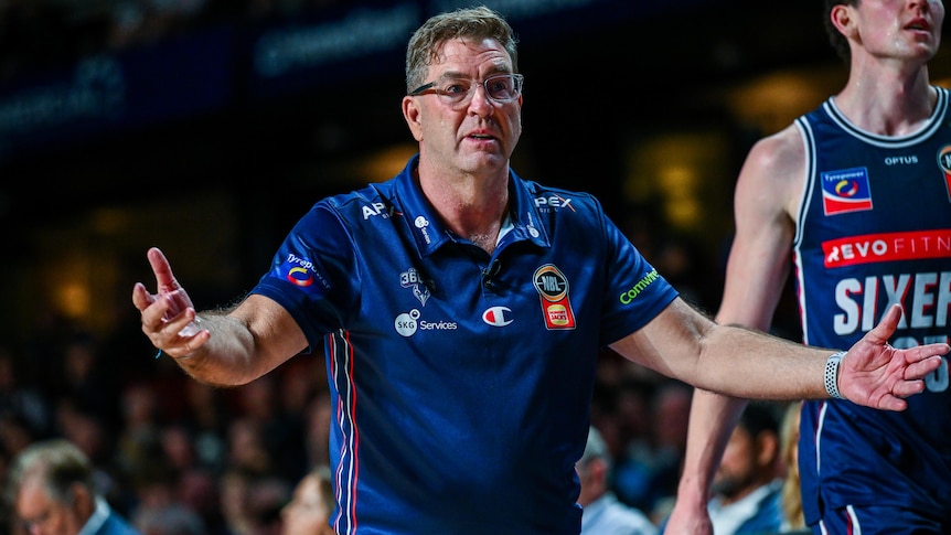 Adelaide 36ers coach claims he was 'targeted' by refs in United loss