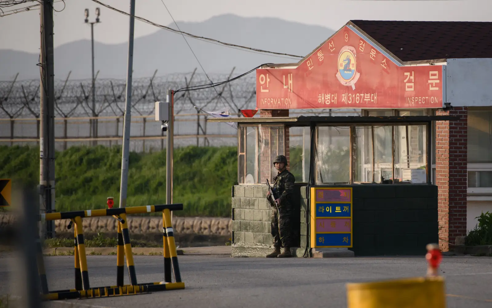 S. Korea fires warning shots after North Korean soldiers cross demarcation line