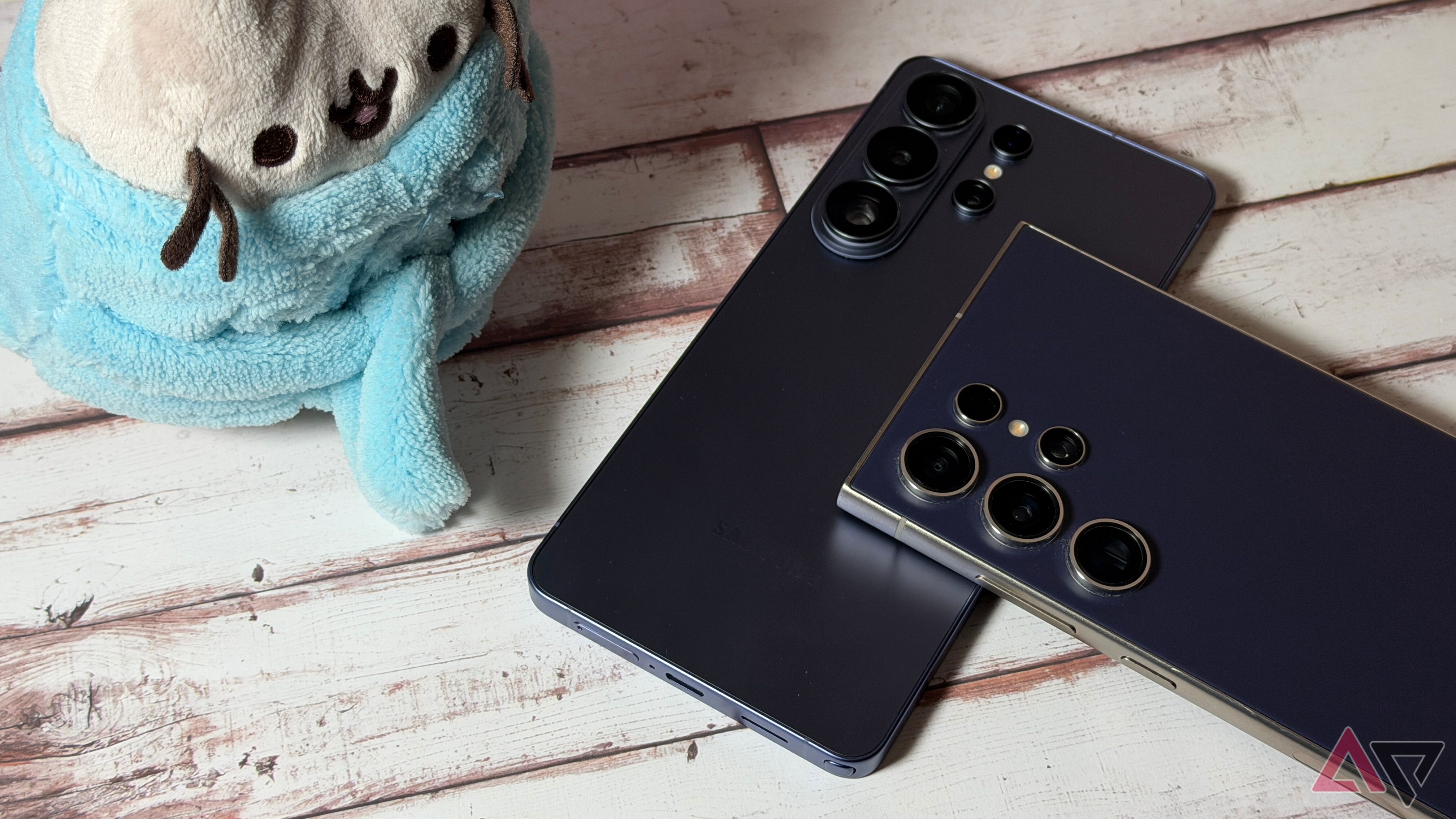 I'd skip the expensive Samsung Galaxy S26 Ultra for these phones every time