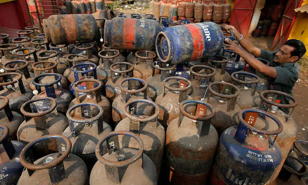 India sets targets for oil companies to boost cooking gas output amid Middle East war