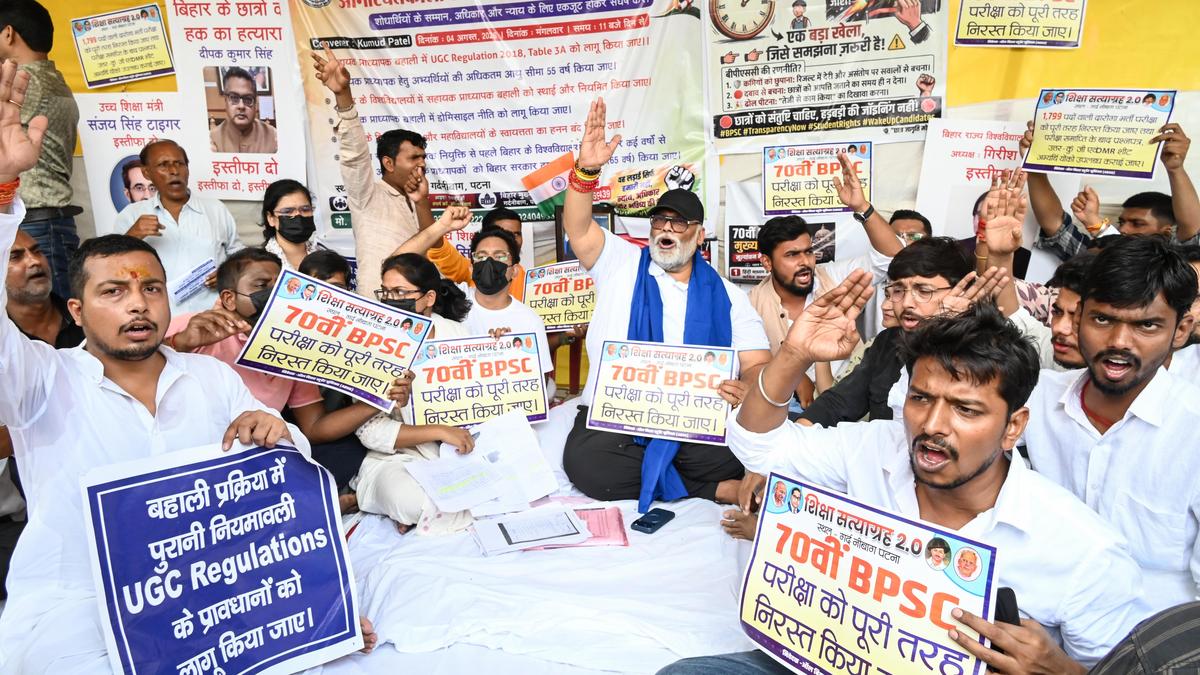 Pappu Yadav joins student protesters in Bihar, stages hunger strike