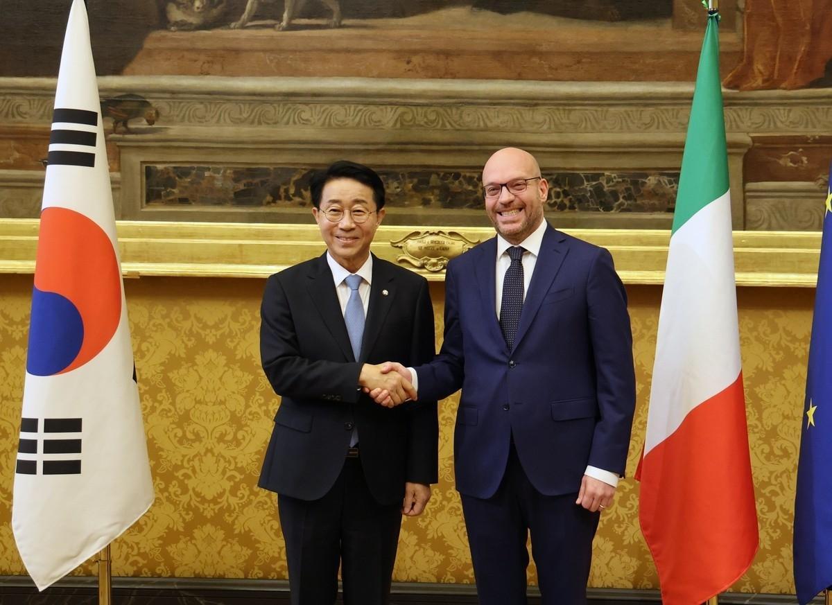 Assembly speaker meets Italian parliamentary leaders, Vatican officials to discuss cooperation
