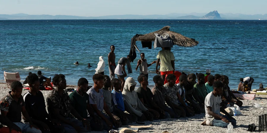 Spanish politicians demand answers from Morocco over Ceuta crisis