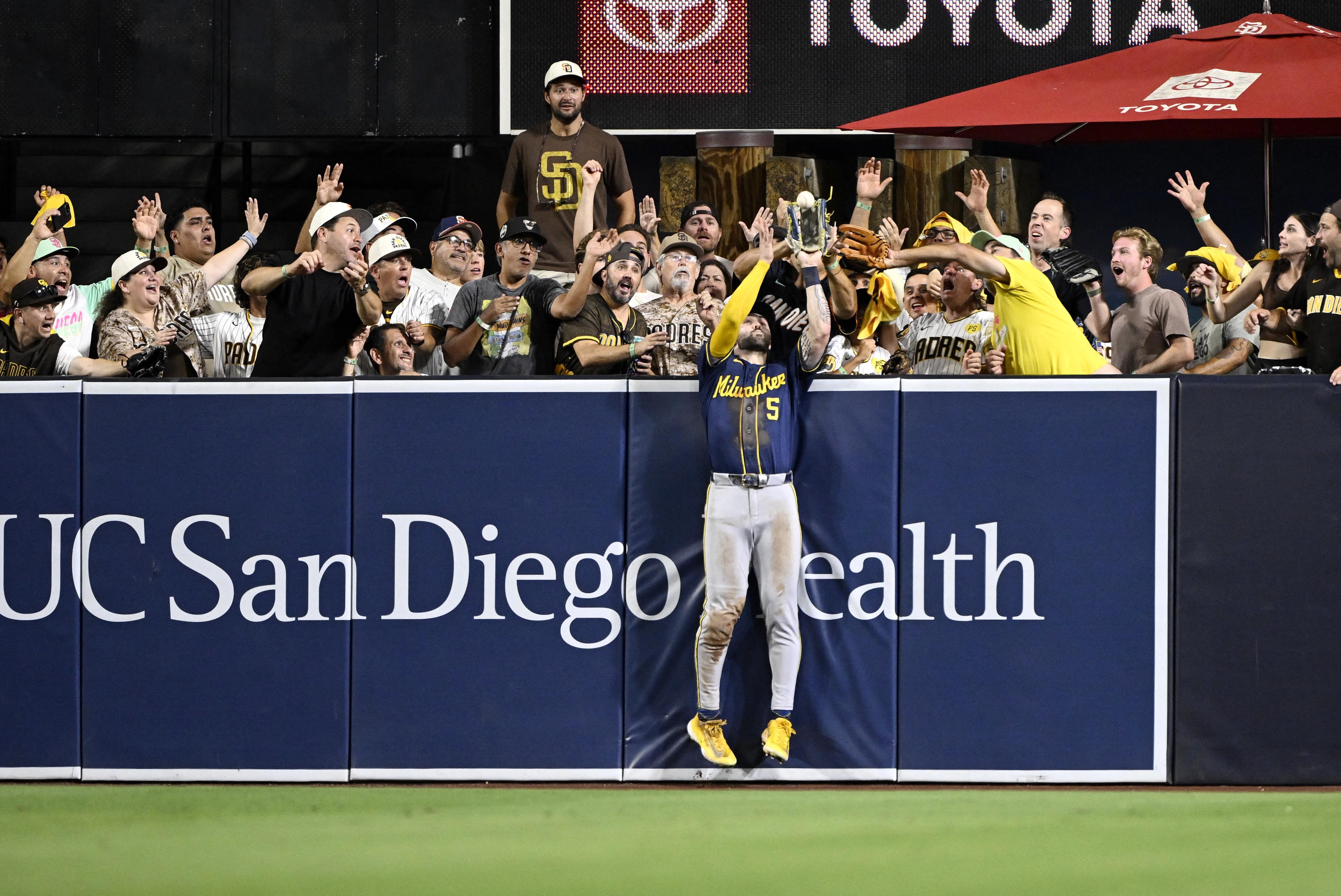 NLCS Bound: Strong pitching, home run robbery by Mitchell leads Brewers to Game 4 win