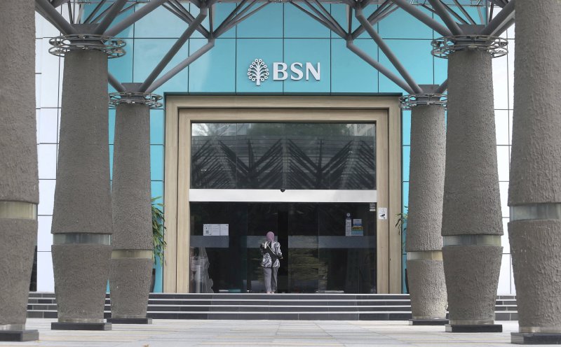 Former TH CEO Zukri succeeds Awang Adek as BSN chairman