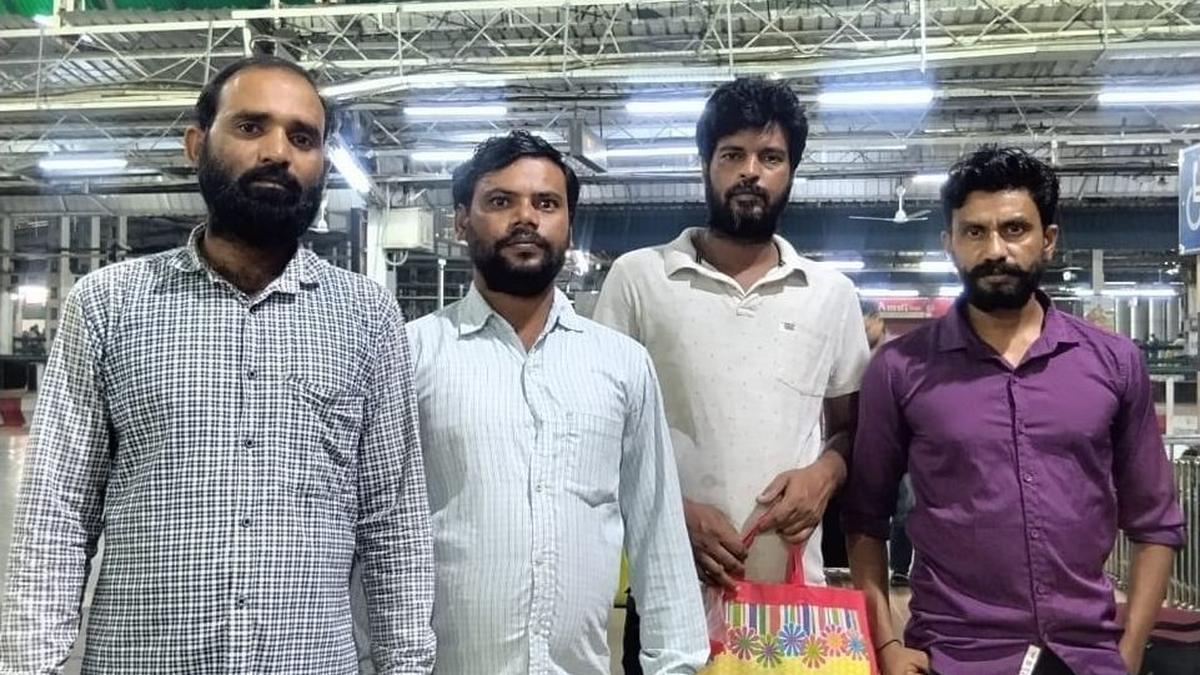 Four Bengal workers, detained on Bangladeshi suspicion, released from Chhattisgarh