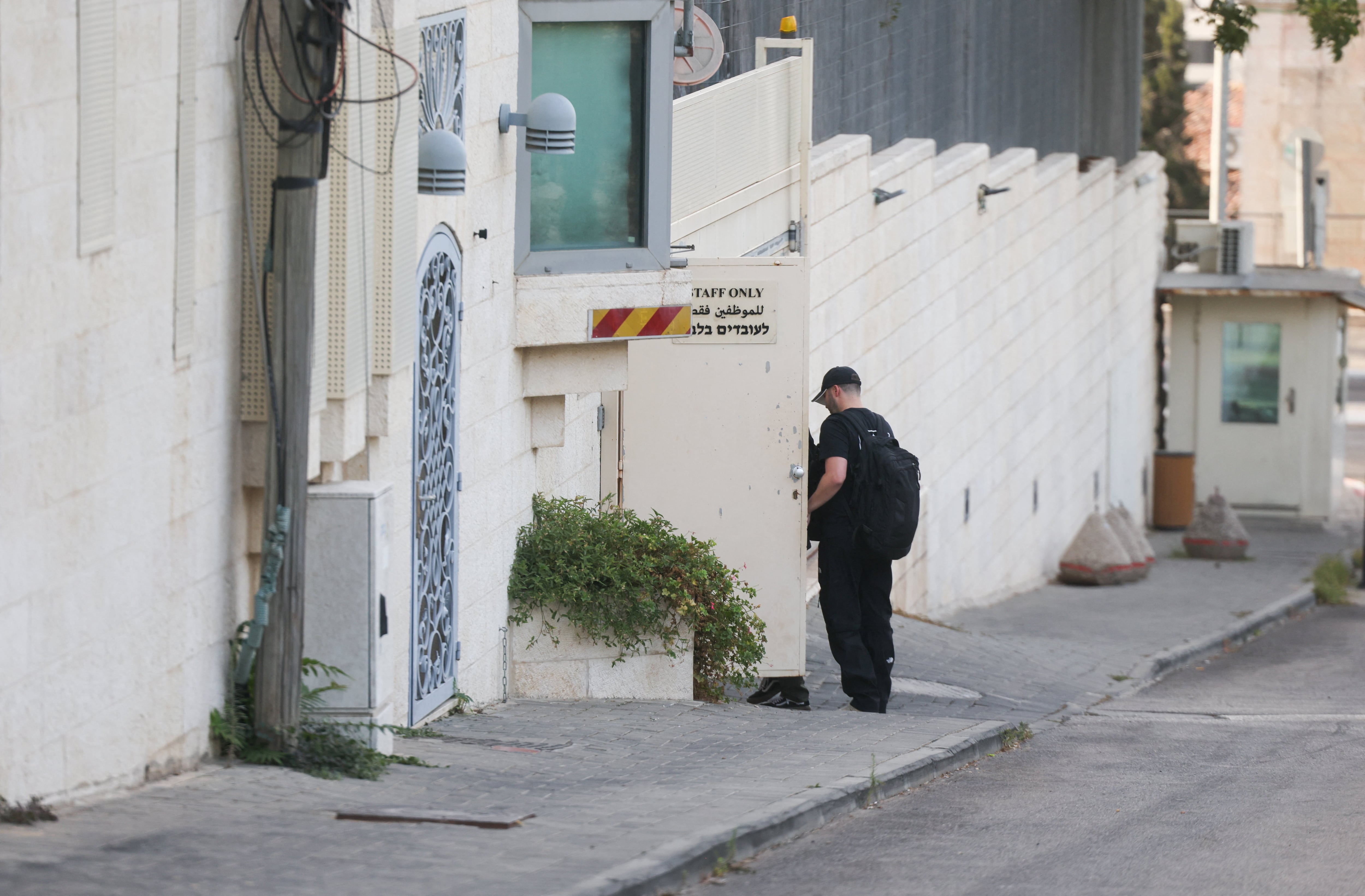 UK keeps Jerusalem mission open despite Israeli closure order