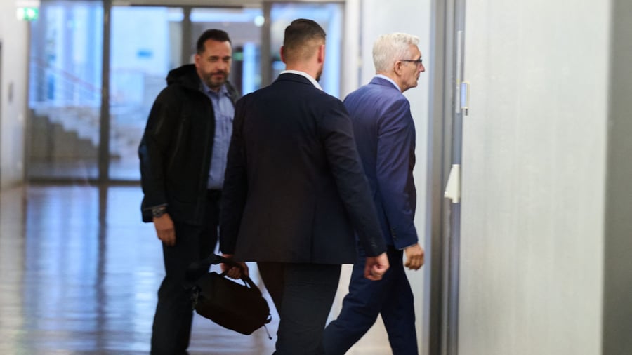 Spionageverdacht: Ex-BND-Chef in Haft – Parlament will Probleme analysieren