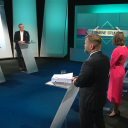 Opposition accuses government of borrowing to fund promises in ERR debate