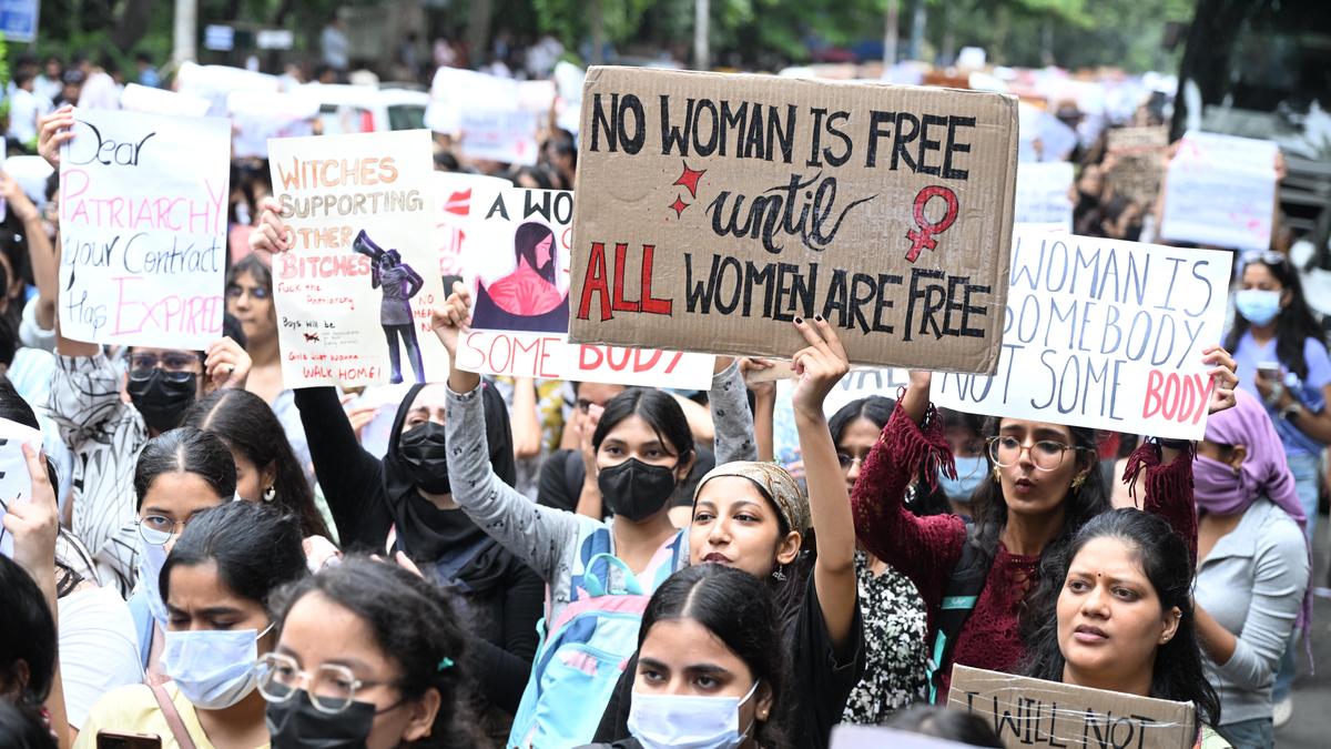 Delhi NCR rape cases: Supreme Court orders heightened patrolling near schools, cab driver checks