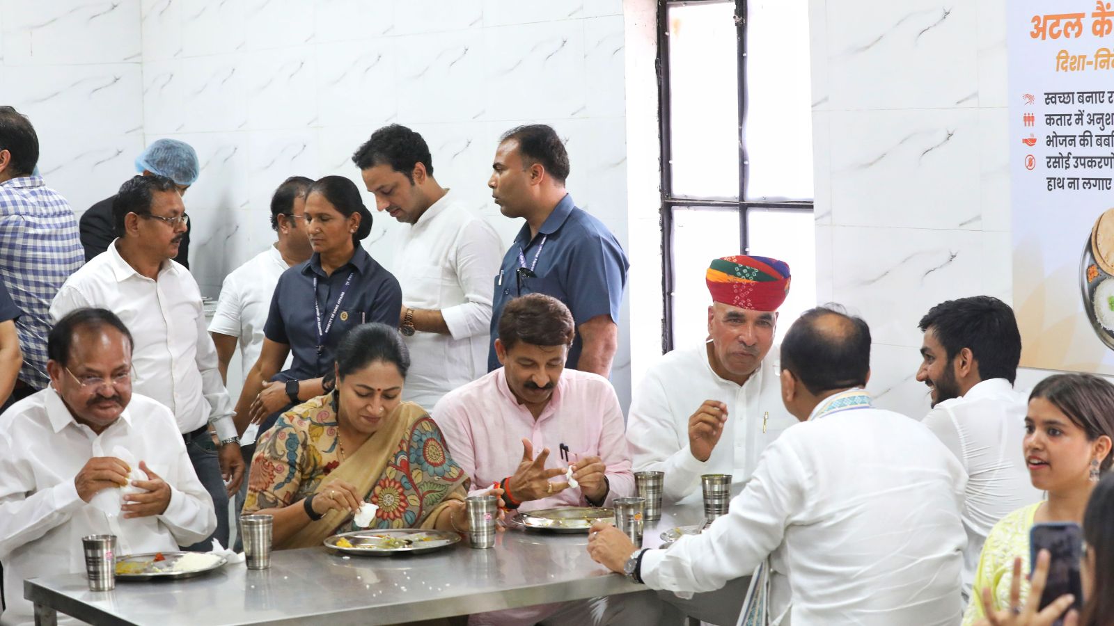 Delhi gets 25 more Atal Canteens, CM Rekha Gupta recalls Vajpayee’s philosophy