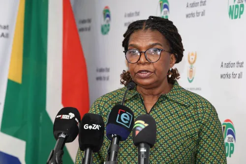 Pule apologises over long SASSA queues, vows to improve waiting times