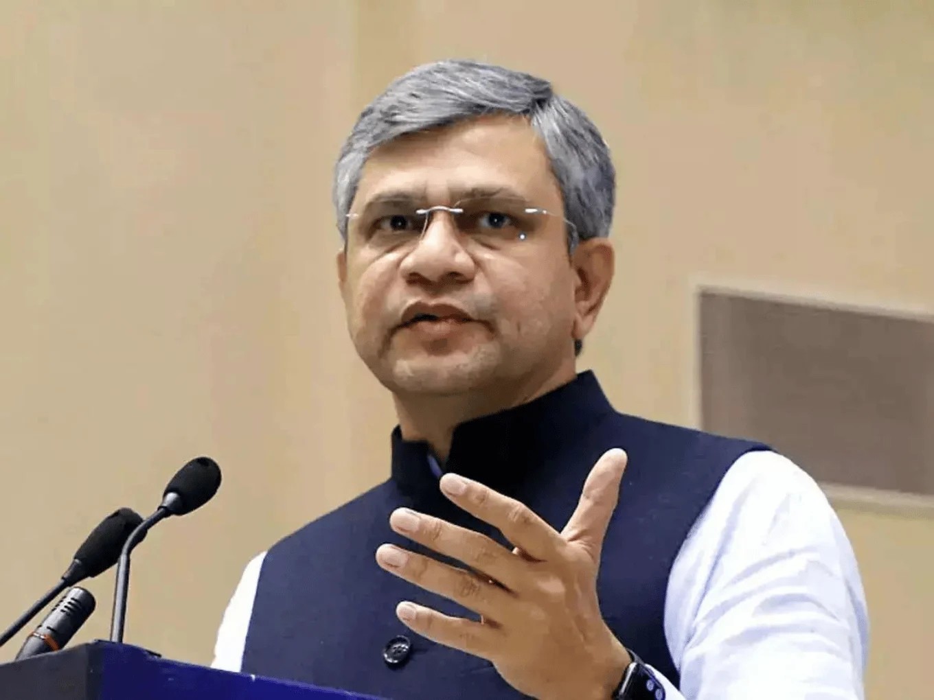 Govt To Release Consultation Paper On AI Regulation: Vaishnaw