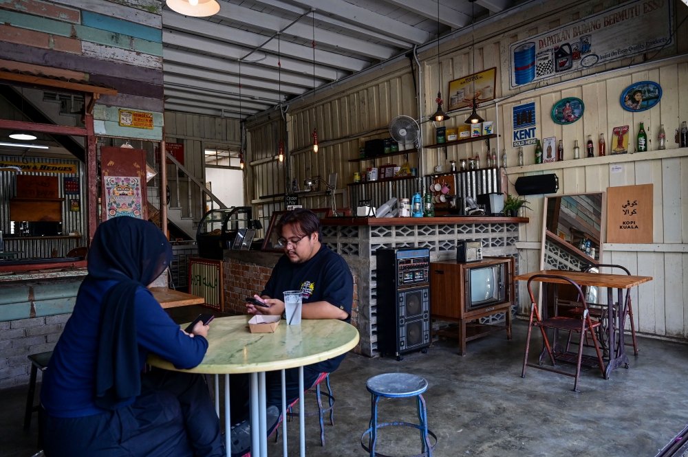 Where Hokkien traders settled and miners thrived, Dungun’s ‘kedai kayu’ still whisper history