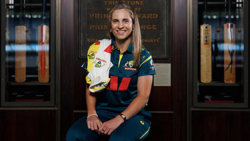 The duality of Australia's newest cricket captain Sophie Molineux