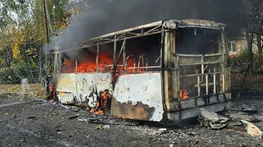 At least 30 killed in Russian strike on bus in Ukraine