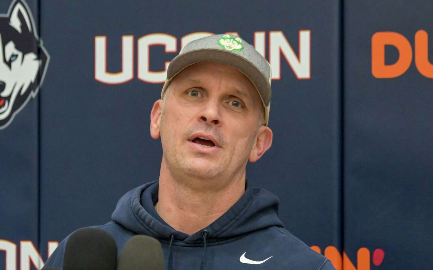 UConn men's basketball to hire San Antonio Spurs product as new general manager