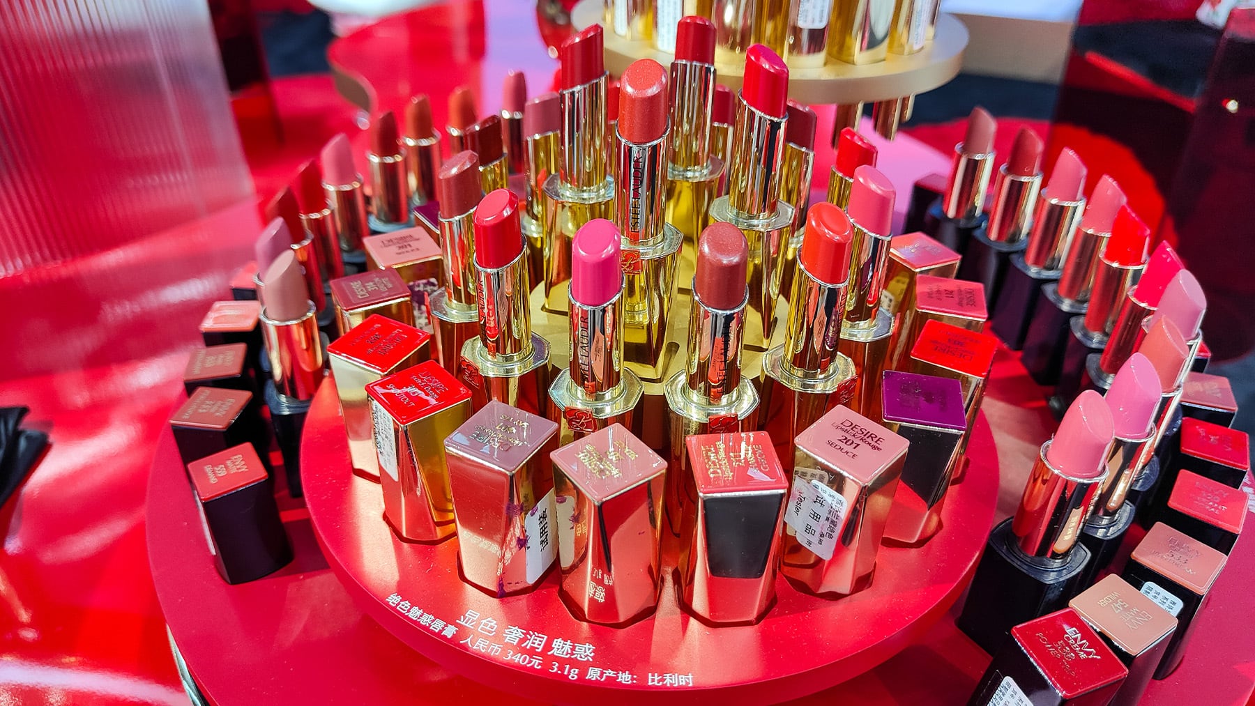 Prestige Beauty Outpaces High-End Bags as China’s Luxury Spending Evolves