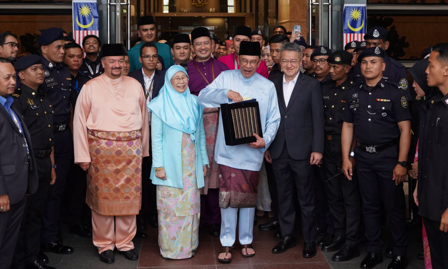 LIVE | Anwar tables Budget 2027
