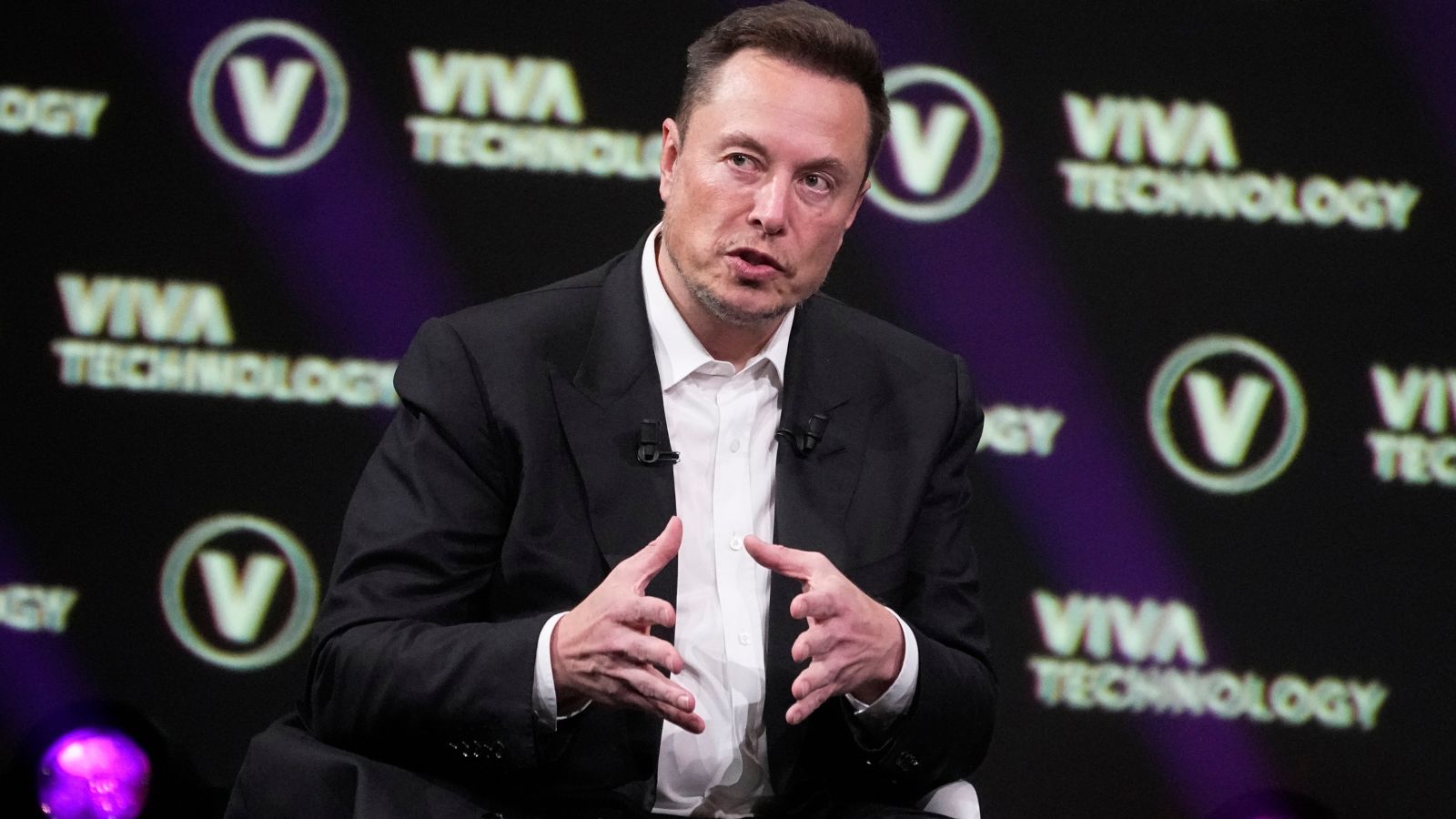 ‘What happened overnight?’ BJP targets Rahul Gandhi over Elon Musk reply