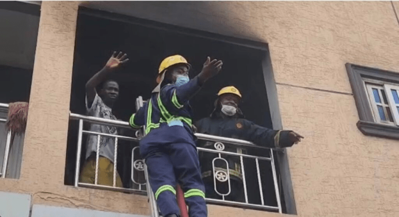 Firefighters battle blaze at Accra New Town