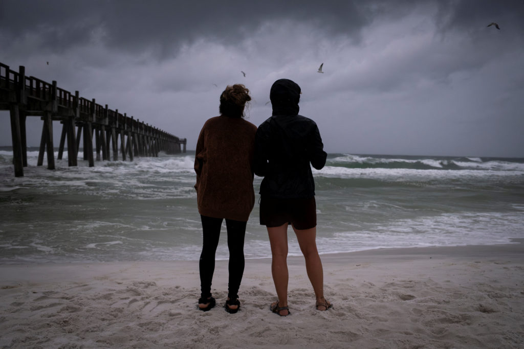 El Ni&ntilde;o's storm-killer winds and climate's warming waters in fight over future of Hurricane Isaias