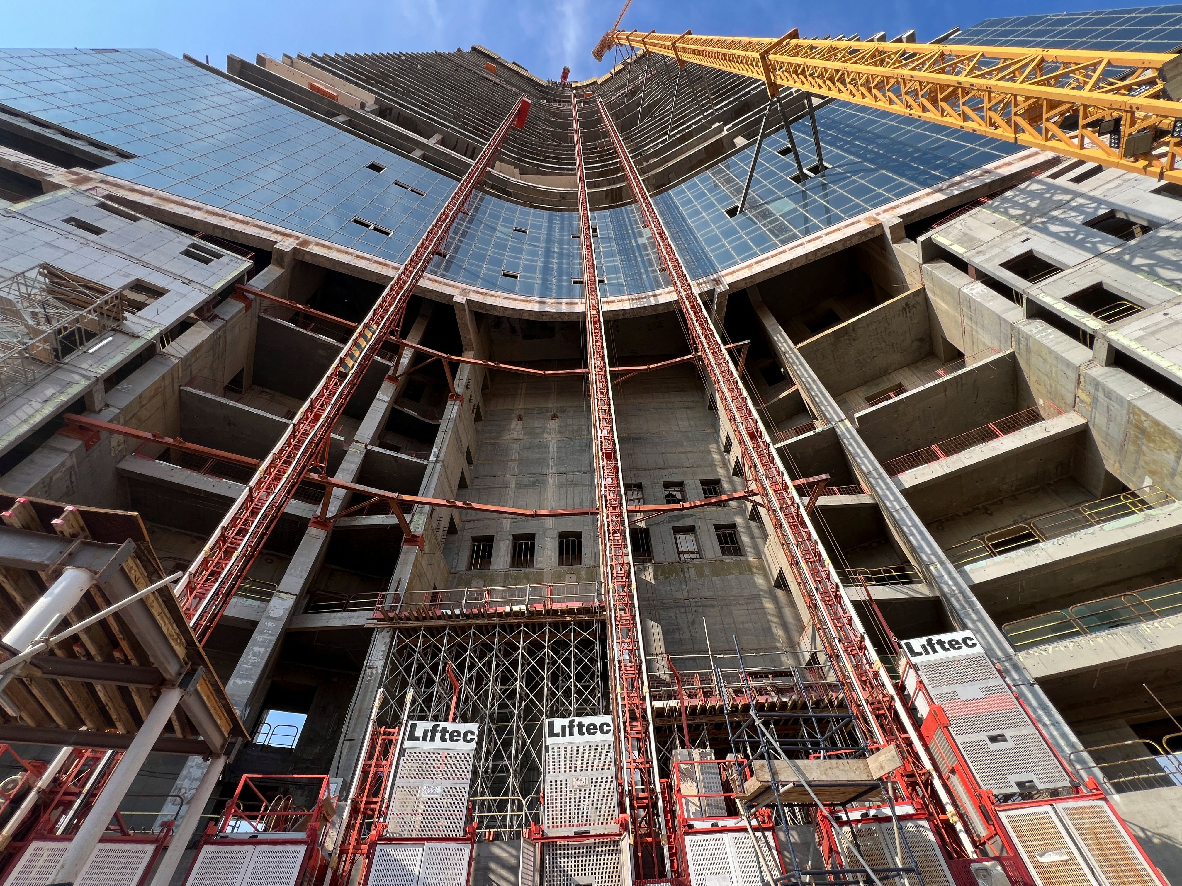 New construction projects in the Gulf plunge 37%