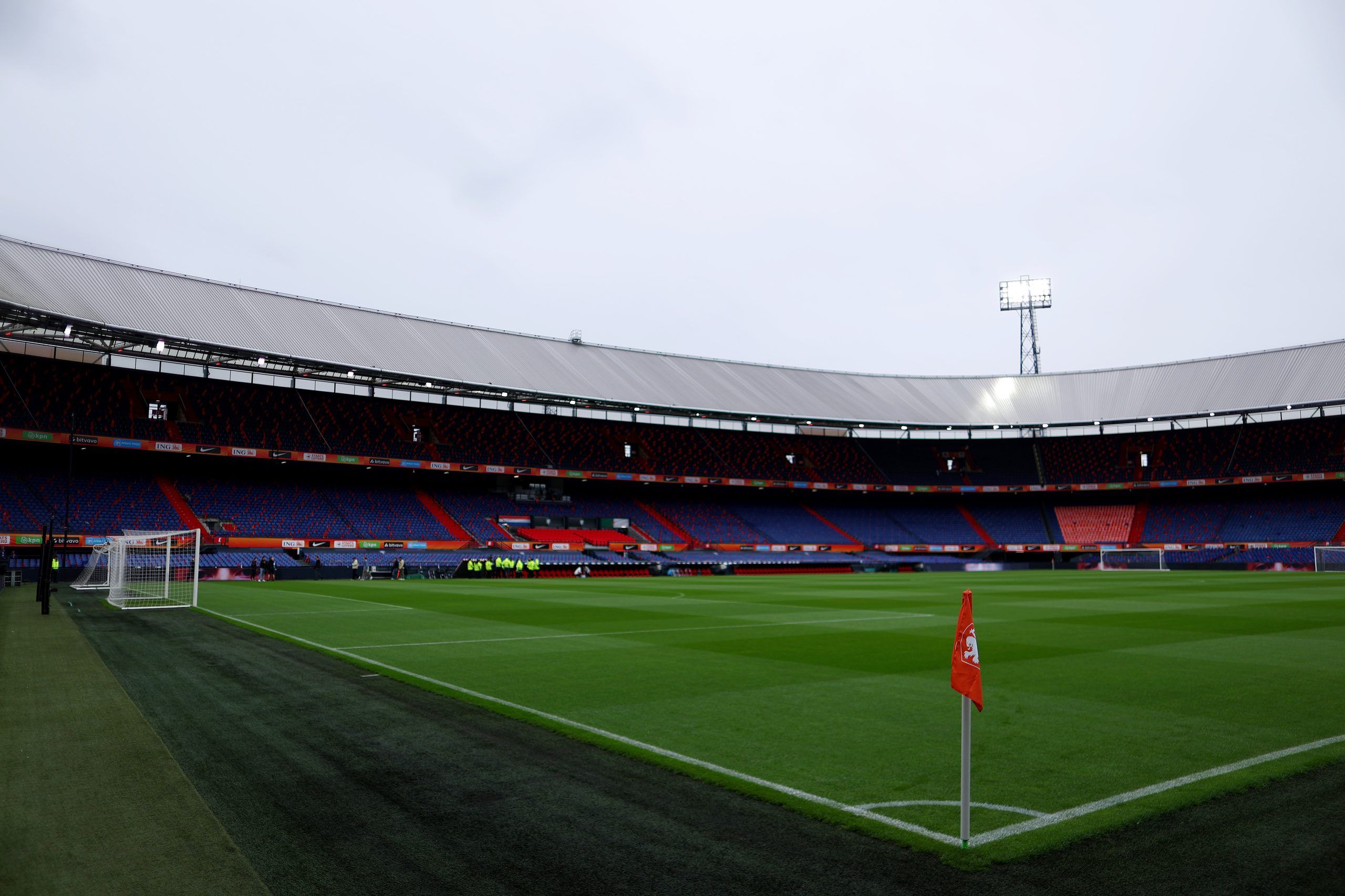 Injured Givairo Read speaks on Feyenoord future after Premier League and Serie A interest