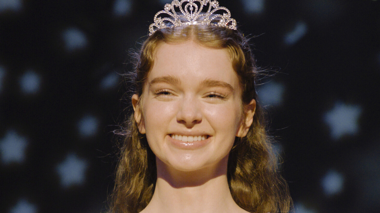 5 Biggest Changes The Carrie TV Series Makes From Stephen King's Book