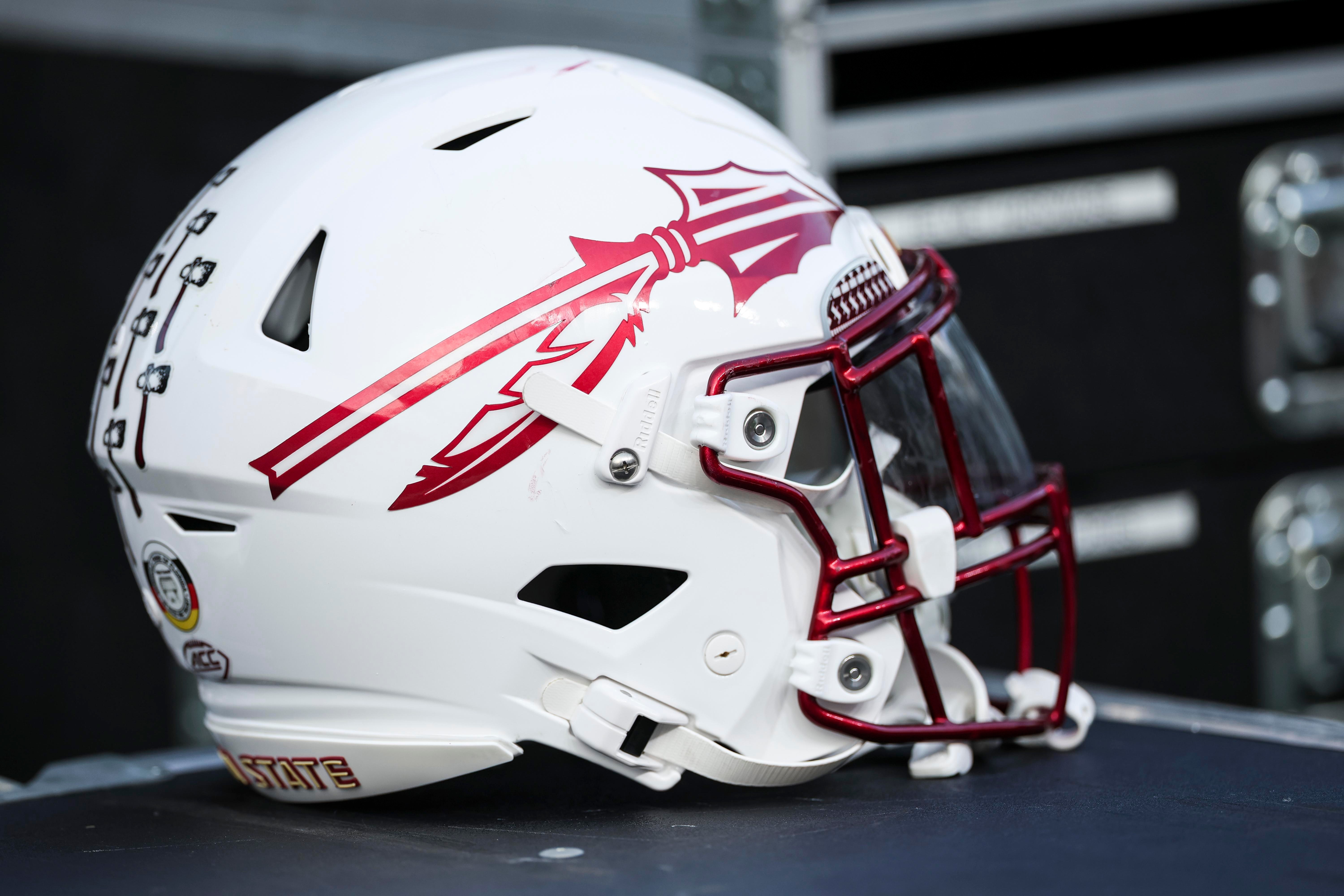 FSU wearing alternate uniform combination for Louisville game