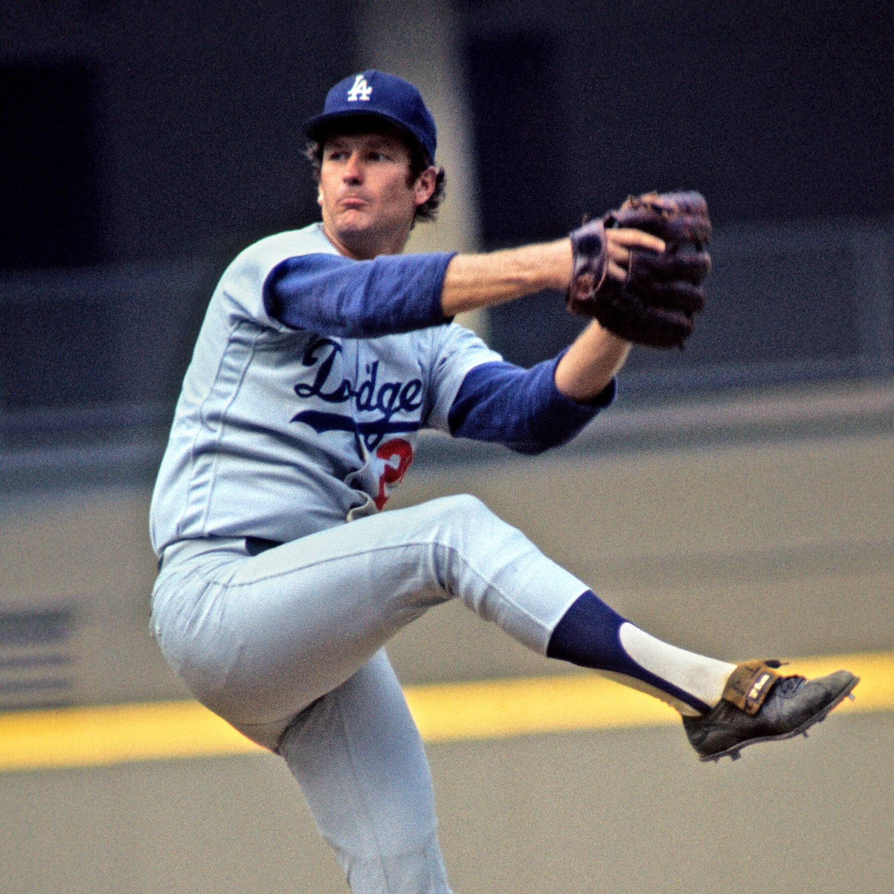 Tommy John, Pitcher Who Gave His Name to Career-Saving Surgery, Dies at 83